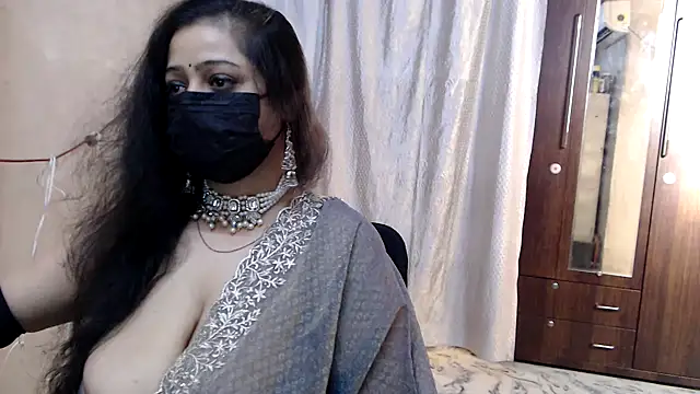 Snapshot of sexy_indianboobs chatting on 1, 5, 2026 sexy indianboobs online show from 1, 5, 2026