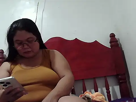 Mari fvcks online show from 25, 4, 2026