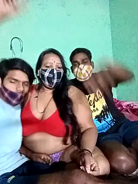 LoveOnStream online show from 24, 10, 2025