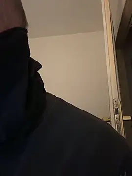 parka999 online show from 14, 10, 2025