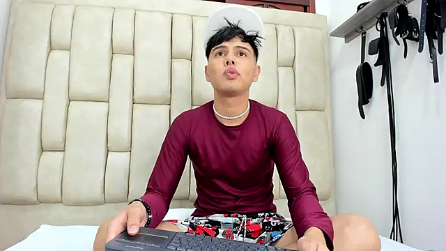 Felipe Cold online show from 21, 9, 2025