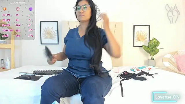  Miaa khalifa  online show from 3, 2, 2026