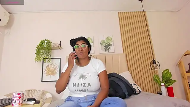Snapshot of _Miaa_khalifa_ chatting on 23, 7, 2026 Miaa khalifa online show from 23, 7, 2026
