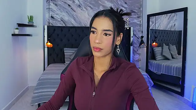 kitty collins  online show from 28, 5, 2026