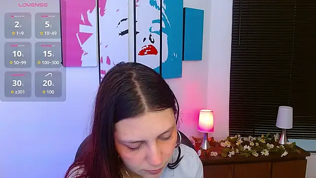 AlanaGarcia19 online show from 20, 11, 2025