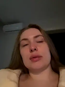 DeniMilkyyyyy online show from 25, 10, 2025