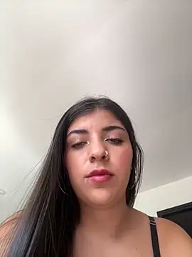 Snapshot of Isaa-Sweet chatting on 9, 10, 2025 Isaa-Sweet online show from 9, 10, 2025