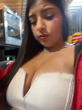 Snapshot of Isaa-Sweet chatting on 26, 11, 2025 Isaa-Sweet online show from 26, 11, 2025