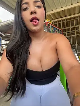 Snapshot of Isaa-Sweet chatting on 26, 2, 2026 Isaa-Sweet online show from 26, 2, 2026