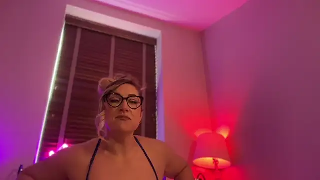 MistresssX online show from 27, 5, 2026