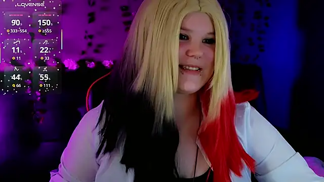 fillisfox  online show from 8, 10, 2025