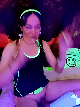 Snapshot of Tselka chatting on 29, 9, 2025 Tselka online show from 29, 9, 2025