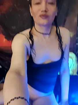 Snapshot of Tselka chatting on 20, 10, 2025 Tselka online show from 20, 10, 2025