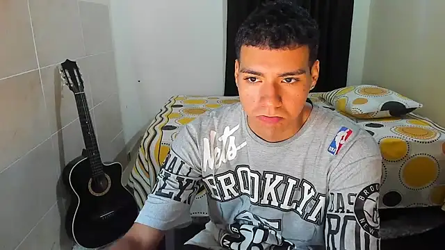 TeamPorn 19 online show from 10, 9, 2025