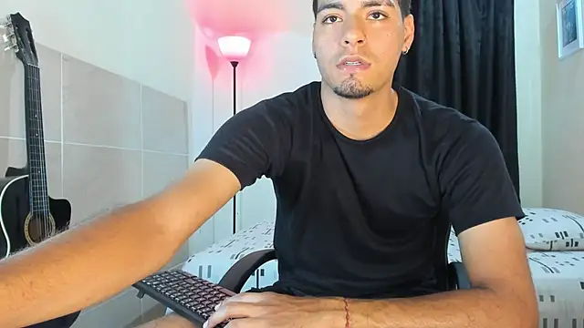 TeamPorn 19 online show from 23, 10, 2025