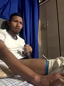 Snapshot of leinad_or97 chatting on 11, 9, 2025 leinad or97 online show from 11, 9, 2025