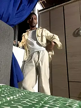 Snapshot of leinad_or97 chatting on 1, 10, 2025 leinad or97 online show from 1, 10, 2025