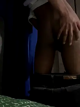 Snapshot of leinad_or97 chatting on 4, 10, 2025 leinad or97 online show from 4, 10, 2025