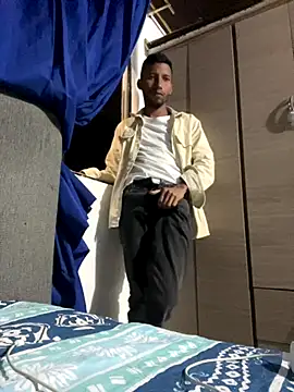 Snapshot of leinad_or97 chatting on 5, 10, 2025 leinad or97 online show from 5, 10, 2025