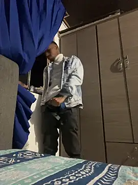 Snapshot of leinad_or97 chatting on 11, 10, 2025 leinad or97 online show from 11, 10, 2025