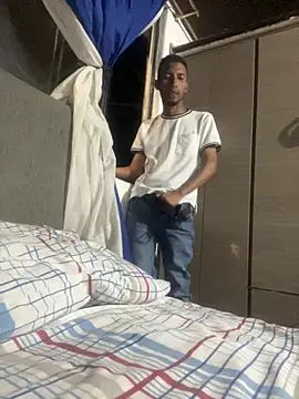 Snapshot of leinad_or97 chatting on 15, 10, 2025 leinad or97 online show from 15, 10, 2025