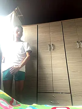 Snapshot of leinad_or97 chatting on 17, 10, 2025 leinad or97 online show from 17, 10, 2025