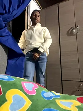 Snapshot of leinad_or97 chatting on 20, 10, 2025 leinad or97 online show from 20, 10, 2025