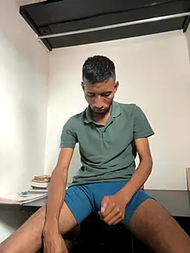 Snapshot of leinad_or97 chatting on 23, 10, 2025 leinad or97 online show from 23, 10, 2025