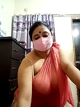 Snapshot of jenyfer709 chatting on 21, 10, 2025 jenyfer709 online show from 21, 10, 2025