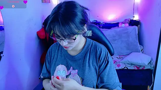 Snapshot of MiaVelvetDoll chatting on 20, 9, 2025 MiaVelvetDoll online show from 20, 9, 2025