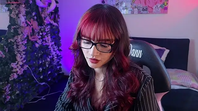 MiaVelvetDoll online show from 29, 4, 2026