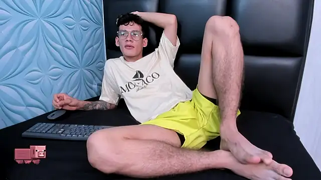 LittleMax23 online show from 8, 10, 2025