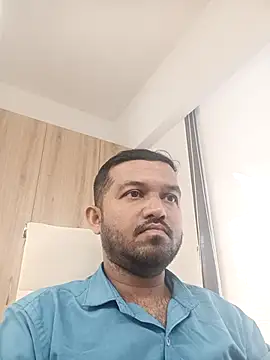 Snapshot of VJ17 chatting on 18, 12, 2025 VJ17 online show from 18, 12, 2025