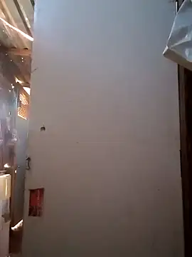 LUISSLEONN0958 online show from 5, 11, 2025