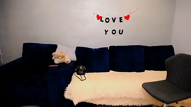 LiluMoon   online show from 12, 5, 2026
