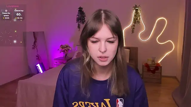 Lisa Blossom online show from 24, 4, 2026