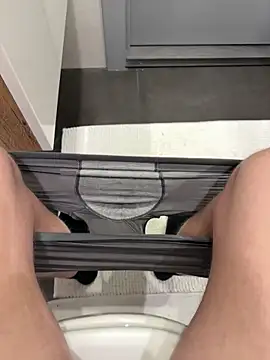 Snapshot of myPriority01 chatting on 10, 10, 2025 myPriority01 online show from 10, 10, 2025