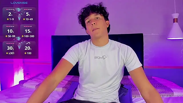 Leo Savage  online show from 9, 9, 2025