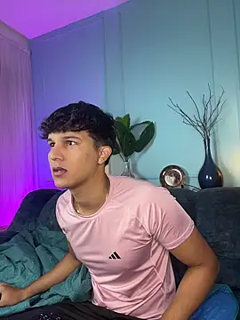 Leo Savage  online show from 14, 3, 2026