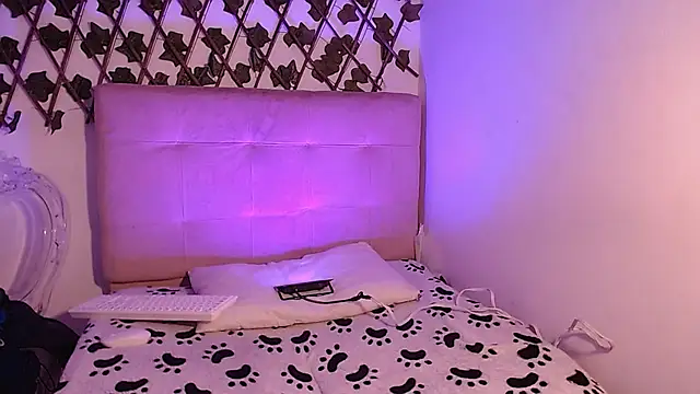 Snapshot of shelbygp chatting on 15, 11, 2025 shelbygp online show from 15, 11, 2025