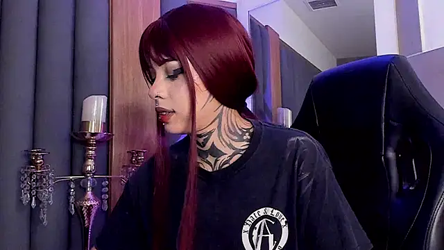 misstomie  online show from 17, 9, 2025