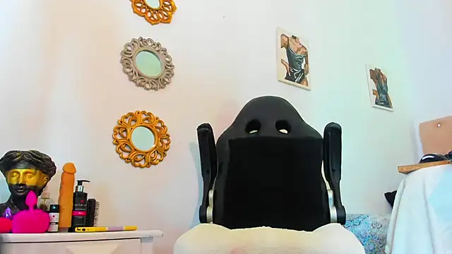  Tarekk  online show from 1, 10, 2025