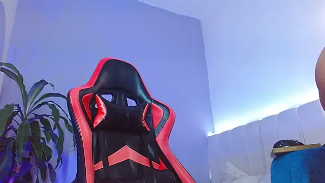  Tarekk  online show from 11, 11, 2025