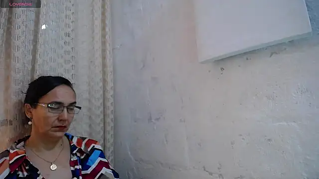 gabbyparker  online show from 11, 9, 2025