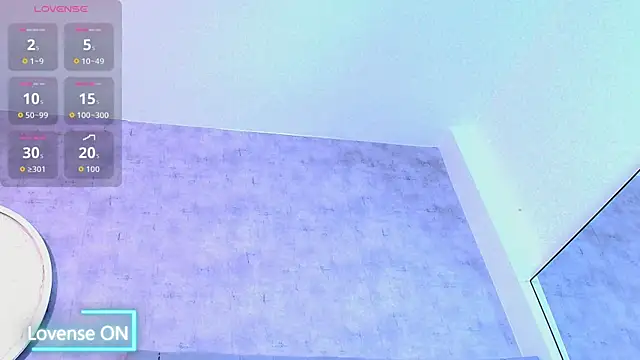 Snapshot of karla-ruiz chatting on 12, 11, 2025 karla-ruiz online show from 12, 11, 2025