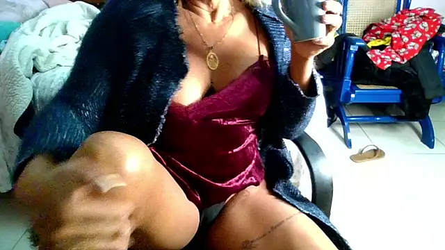 Snapshot of ju_muniz01 chatting on 25, 5, 2026 ju muniz01 online show from 25, 5, 2026