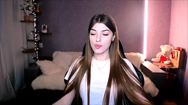 Dianaa Lee0 online show from 19, 2, 2026