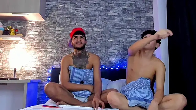 Snapshot of Theimperialboys_ chatting on 28, 2, 2026 Theimperialboys online show from 28, 2, 2026