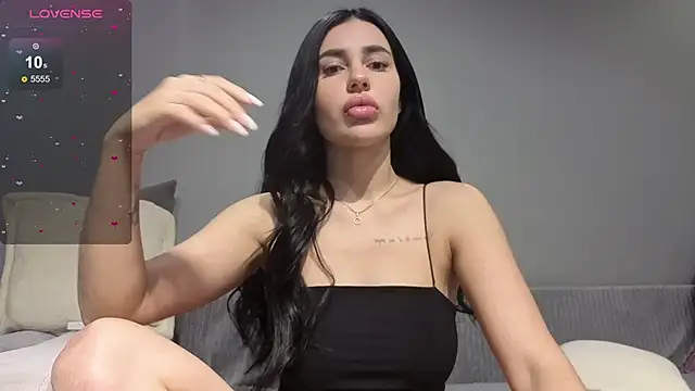 Snapshot of Mary__foxy chatting on 11, 10, 2025 Mary foxy online show from 11, 10, 2025