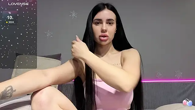 Snapshot of Mary__foxy chatting on 13, 12, 2025 Mary foxy online show from 13, 12, 2025